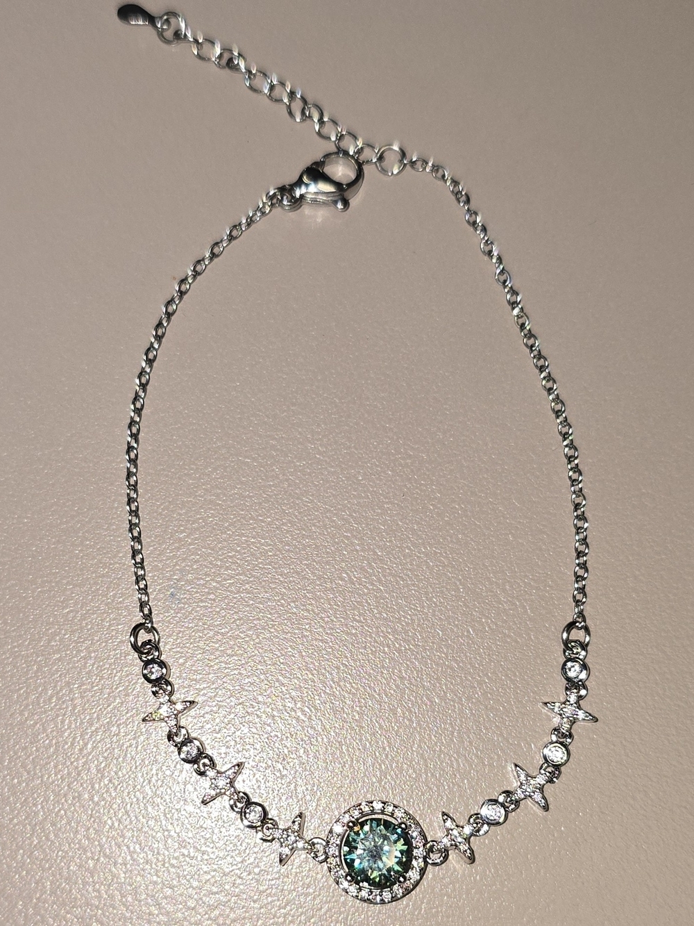 NWT Green Moissanite Halo Accent Charm Bracelet Silver Tone Adjust.  6"-9"